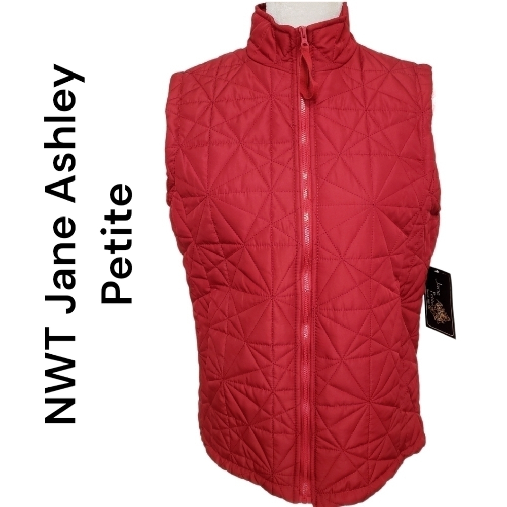 JANE Ashley Petite Quilted Vest NWT Red PXL Great Gift